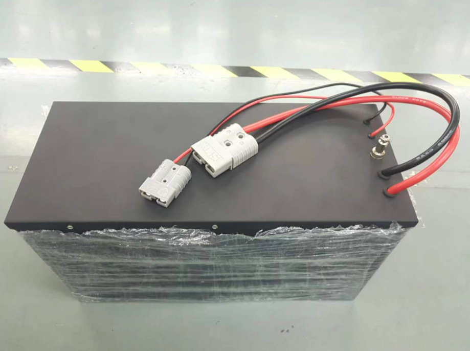 High discharge rate 72v 58Ah Panasonic 2900mah cell battery pack with RS232 communication